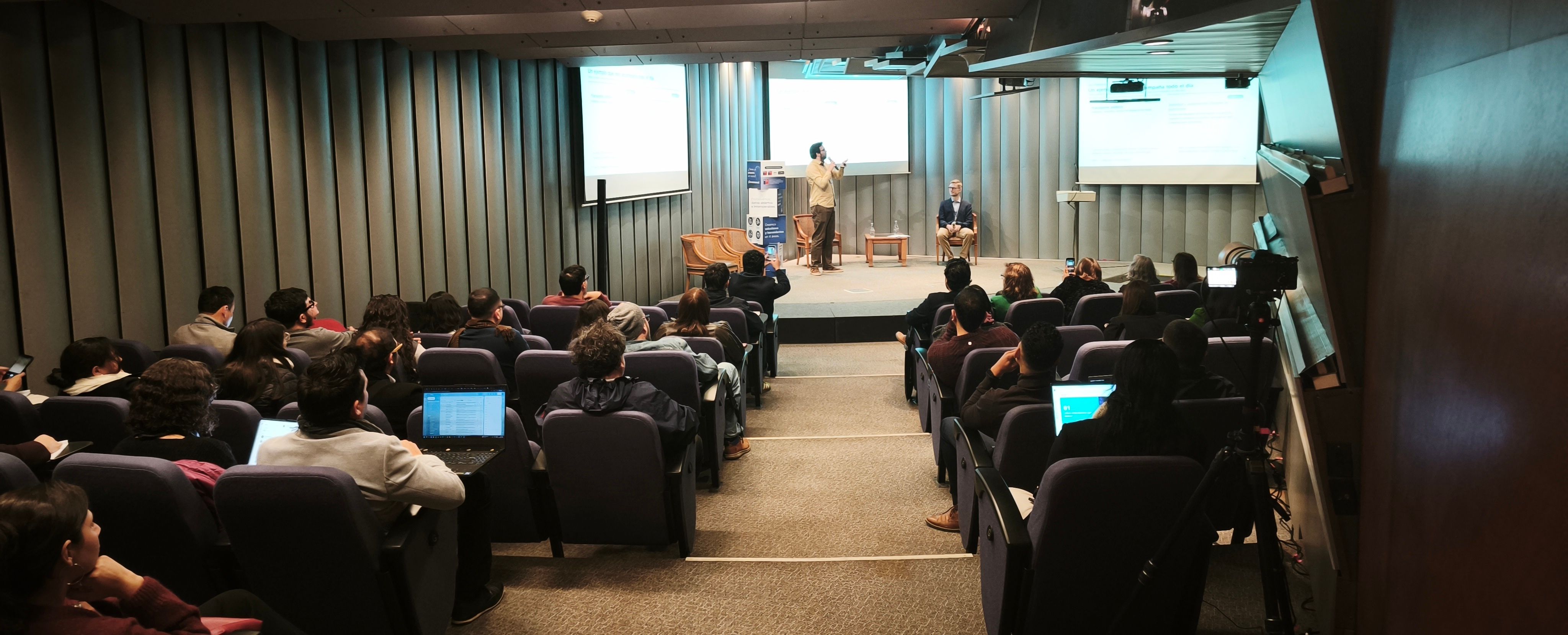 Primer taller datos abiertos SURDATA_1.jpg